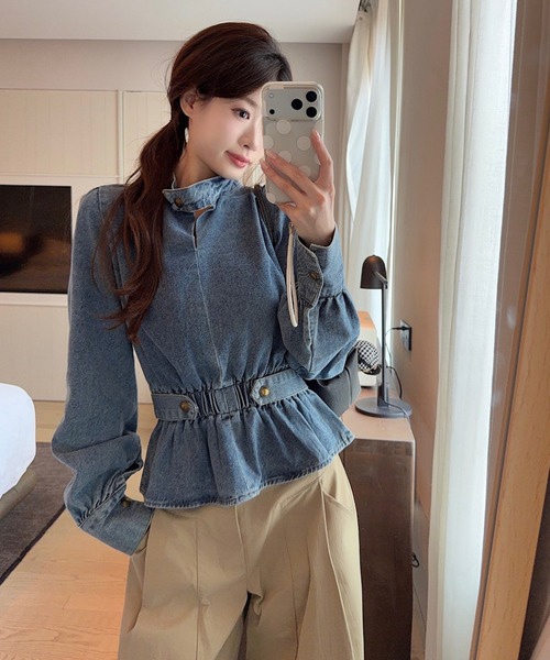 FAVORITO(ファヴォリート)の「ウエストマークデニムトップス(その他トップス・レディース・ブルー・S/M/L)」の5枚目の写真