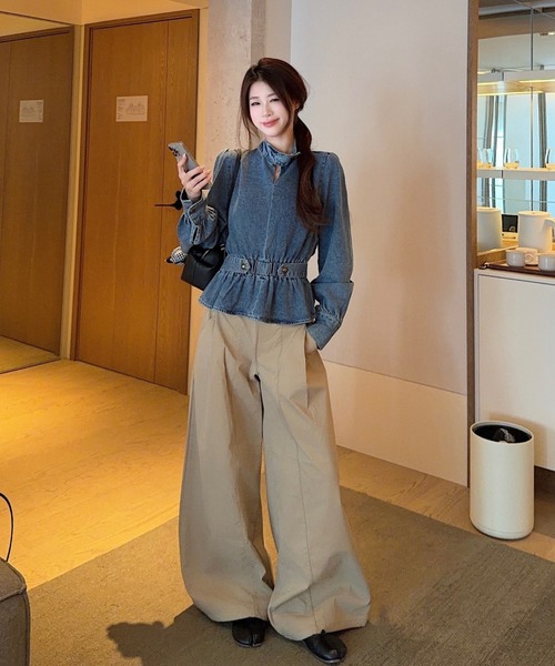 FAVORITO(ファヴォリート)の「ウエストマークデニムトップス(その他トップス・レディース・ブルー・S/M/L)」の13枚目の写真