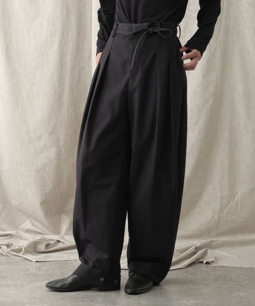 HARE（ハレ）の「【NARRIL】ORIGATA-STYLE Tuck Barrel Pants（その他パンツ・メンズ・ブラウン/ブラック・FREE）」の6枚目の写真