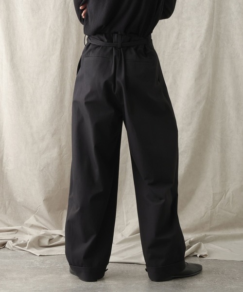 HARE（ハレ）の「【NARRIL】ORIGATA-STYLE Tuck Barrel Pants（その他パンツ・メンズ・ブラウン/ブラック・FREE）」の8枚目の写真