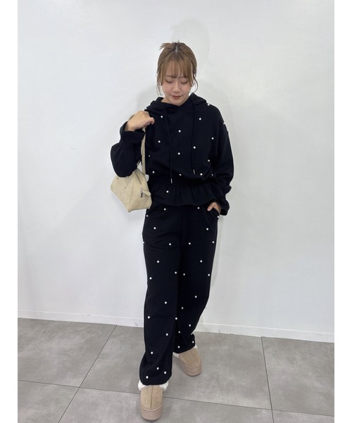 DONOBAN（ドノバン）の「【フラワーレースと散りばめたパールが華やかに映える】パール スウェット パンツ レディース ボトムス レース ゴム ポケット ドロスト オールシーズン 大人 体型カバー ゆったり ワンマイル 運動 スポーツ カジュアル オシャレ Donoban ドノバン（スウェットパンツ・レディース・グレー/ブラック・ショート丈/ロング丈）」の13枚目の写真
