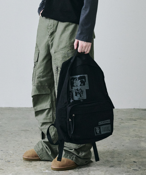 MAISON MINED（メゾンミネド）の「FRAGMENT コラージュバックパック（バックパック/リュック・メンズ・その他・FREE）」の4枚目の写真