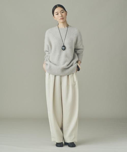 Curensology(カレンソロジー)の「Curensology(カレンソロジー)/FOXカシミヤクルーネックロングプルオーバー(ニット/セーター・レディース・オフホワイト/ブラウン系その他/ブラック・FREE)」の7枚目の写真