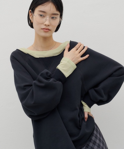 CIAOPANIC TYPY（チャオパニックティピー）の「ZOZO限定シアーレイヤードライクロングスウェット（Tシャツ/カットソー・レディース・ブラウン/レッド/グレー/チャコールグレー/ダークブルー・ONE SIZE）」の5枚目の写真