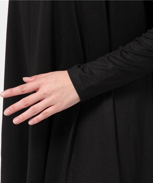 coca（coca）（コカ）の「ゆったりサーキュラーカットソーワンピース（チュニック・レディース・ブラック/オフホワイト/グレー・ONE SIZE）」の6枚目の写真