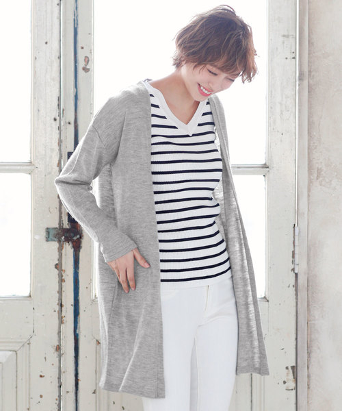 KOBE LETTUCE（コウベレタス）の「ポケット付シンプル薄手ニットソーロングカーディガン（カーディガン/ボレロ・レディース・グレー/チャコールグレー/ダークオレンジ/ブラック/カーキ/モカ/ベージュ/ネイビー/ブルーグリーン/ブラウン/ボルドー/キャメル/グリーン系その他2/パープル系その他2/ブルー系その他/ベージュ系その他2/ホワイト系その他2/ベージュ系その他/ブラウン系その他/グレー系その他/グリーン系その他/パープル系その他/レッド系その他/ホワイト系その他/ブラック系その他/ブラウン系その他2/ブラウン系その他3/ベージュ系その他3/ブルー系その他2/ブルー系その他3/ブルー系その他4/ブルー系その他5/イエロー系その他2/レッド系その他2/ブラウン系その他4/ブラウン系その他5/ブラウン系その他6/ブラック系その他2/イエロー系その他/グレー系その他2/ベージュ系その他4/マスタード/ブラウン系その他7/オフホワイト/ピンク/ピンク系その他/ホワイト系その他3/グリーン系/ブラウン系/グリーン・2/ONE SIZE/1/3）」の11枚目の写真