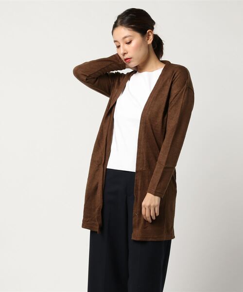 KOBE LETTUCE（コウベレタス）の「ポケット付シンプル薄手ニットソーロングカーディガン（カーディガン/ボレロ・レディース・グレー/チャコールグレー/ダークオレンジ/ブラック/カーキ/モカ/ベージュ/ネイビー/ブルーグリーン/ブラウン/ボルドー/キャメル/グリーン系その他2/パープル系その他2/ブルー系その他/ベージュ系その他2/ホワイト系その他2/ベージュ系その他/ブラウン系その他/グレー系その他/グリーン系その他/パープル系その他/レッド系その他/ホワイト系その他/ブラック系その他/ブラウン系その他2/ブラウン系その他3/ベージュ系その他3/ブルー系その他2/ブルー系その他3/ブルー系その他4/ブルー系その他5/イエロー系その他2/レッド系その他2/ブラウン系その他4/ブラウン系その他5/ブラウン系その他6/ブラック系その他2/イエロー系その他/グレー系その他2/ベージュ系その他4/マスタード/ブラウン系その他7/オフホワイト/ピンク/ピンク系その他/ホワイト系その他3/グリーン系/ブラウン系/グリーン・2/ONE SIZE/1/3）」の15枚目の写真