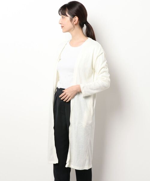 KOBE LETTUCE（コウベレタス）の「ポケット付シンプル薄手ニットソーロングカーディガン（カーディガン/ボレロ・レディース・グレー/チャコールグレー/ダークオレンジ/ブラック/カーキ/モカ/ベージュ/ネイビー/ブルーグリーン/ブラウン/ボルドー/キャメル/グリーン系その他2/パープル系その他2/ブルー系その他/ベージュ系その他2/ホワイト系その他2/ベージュ系その他/ブラウン系その他/グレー系その他/グリーン系その他/パープル系その他/レッド系その他/ホワイト系その他/ブラック系その他/ブラウン系その他2/ブラウン系その他3/ベージュ系その他3/ブルー系その他2/ブルー系その他3/ブルー系その他4/ブルー系その他5/イエロー系その他2/レッド系その他2/ブラウン系その他4/ブラウン系その他5/ブラウン系その他6/ブラック系その他2/イエロー系その他/グレー系その他2/ベージュ系その他4/マスタード/ブラウン系その他7/オフホワイト/ピンク/ピンク系その他/ホワイト系その他3/グリーン系/ブラウン系/グリーン・2/ONE SIZE/1/3）」の2枚目の写真