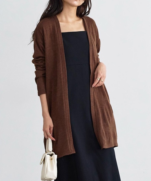 KOBE LETTUCE（コウベレタス）の「ポケット付シンプル薄手ニットソーロングカーディガン（カーディガン/ボレロ・レディース・グレー/チャコールグレー/ダークオレンジ/ブラック/カーキ/モカ/ベージュ/ネイビー/ブルーグリーン/ブラウン/ボルドー/キャメル/グリーン系その他2/パープル系その他2/ブルー系その他/ベージュ系その他2/ホワイト系その他2/ベージュ系その他/ブラウン系その他/グレー系その他/グリーン系その他/パープル系その他/レッド系その他/ホワイト系その他/ブラック系その他/ブラウン系その他2/ブラウン系その他3/ベージュ系その他3/ブルー系その他2/ブルー系その他3/ブルー系その他4/ブルー系その他5/イエロー系その他2/レッド系その他2/ブラウン系その他4/ブラウン系その他5/ブラウン系その他6/ブラック系その他2/イエロー系その他/グレー系その他2/ベージュ系その他4/マスタード/ブラウン系その他7/オフホワイト/ピンク/ピンク系その他/ホワイト系その他3/グリーン系/ブラウン系/グリーン・2/ONE SIZE/1/3）」の22枚目の写真