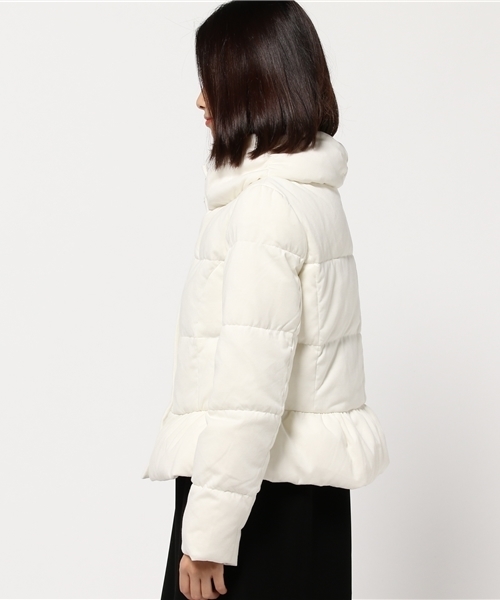 LODISPOTTO（ロディスポット）の「リボンカラーペプラムショートダウン