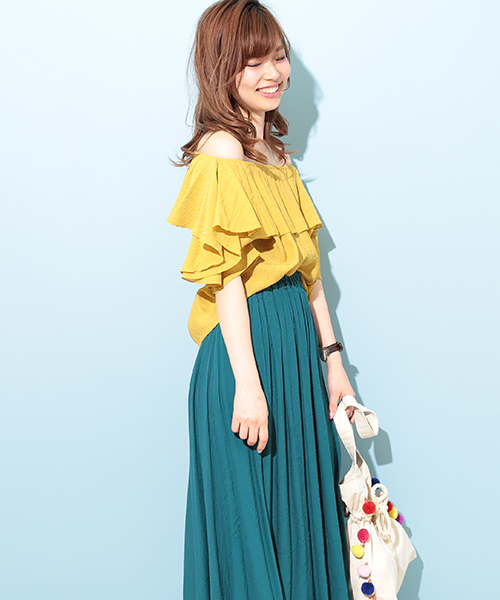 natural couture（ナチュラルクチュール）の「楊柳オフショルシフォンブラウス（シャツ/ブラウス・レディース・オフホワイト/ブラック/イエロー/オレンジ・FREE）」の8枚目の写真