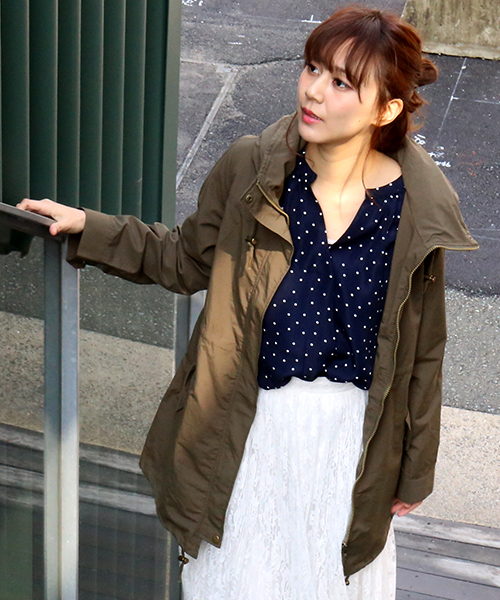 MARBLE WALTS（マーブルワルツ）の「撥水ロング モッズコート（モッズコート・レディース・ベージュ/ネイビー/カーキ/ブラック・M/L）」の3枚目の写真