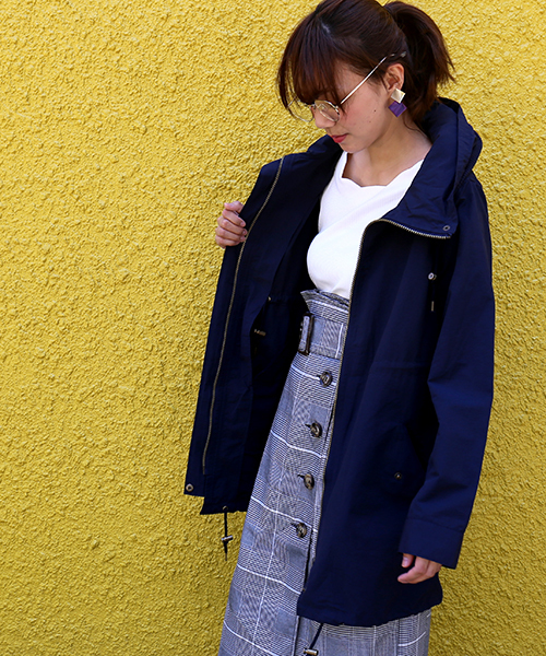 MARBLE WALTS（マーブルワルツ）の「撥水ロング モッズコート（モッズコート・レディース・ベージュ/ネイビー/カーキ/ブラック・M/L）」の9枚目の写真