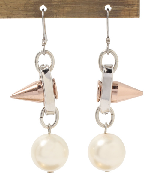 And A（アンドエー）の「パールスタッズピアス (JOOMI LIM)（ピアス 