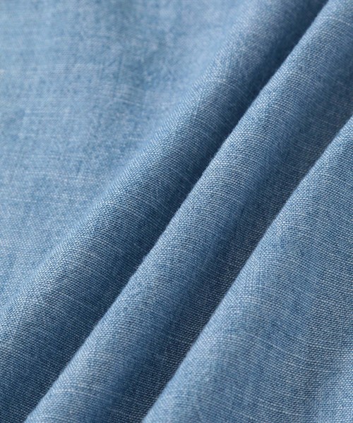 ADAM ET ROPE'(アダムエロペ)の「デニムシャンブレーバンドカラーシャツ(シャツ/ブラウス・メンズ・ブルー・S/M/L)」の7枚目の写真