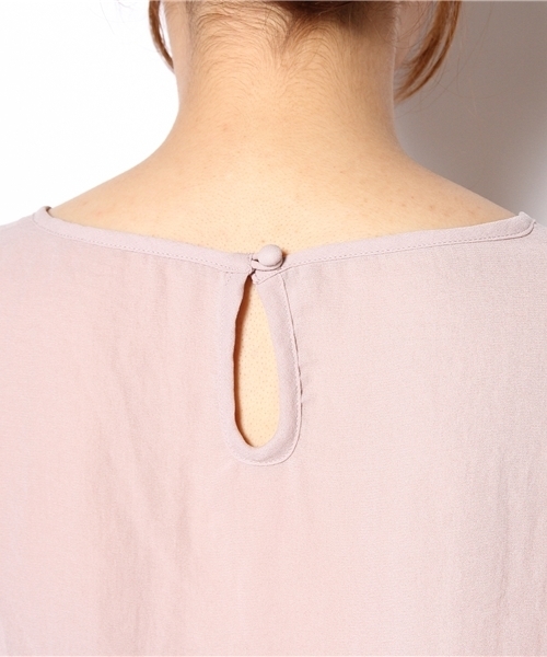 mystic（ミスティック）の「【web限定価格】半袖ギャザーフリルP/O（シャツ/ブラウス・レディース・ブラック/オフホワイト/ベージュ/ブルー/ピンク・ﾌﾘ-）」の12枚目の写真