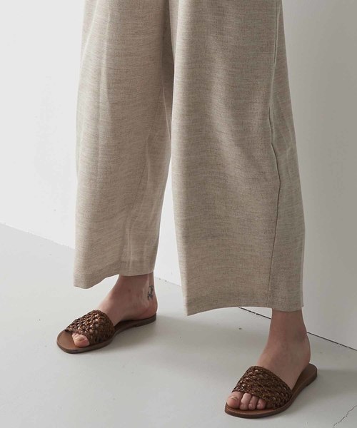 kha:ki（カーキ）の「「KHA:KI / カーキ」LINEN LIKE OVERALLS（サロペット/オーバーオール・レディース・ネイビー/ライトベージュ・1/2）」の6枚目の写真