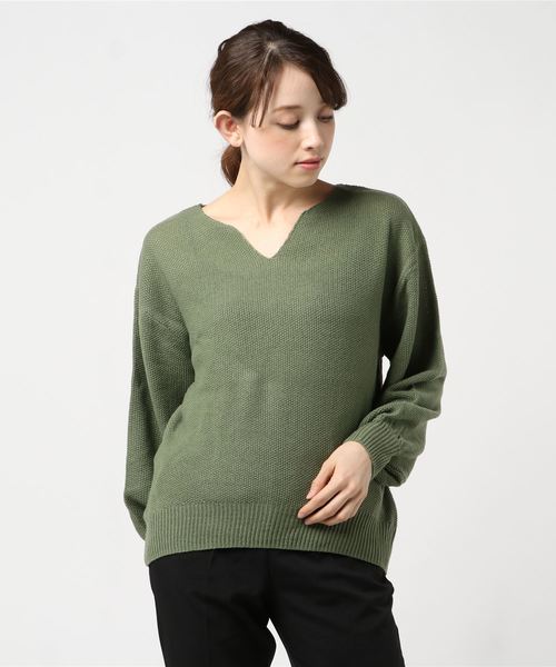 SpRay(スプレイ)の「【WEB限定】キーネックプルオーバー(ニット/セーター・レディース・ブラック/ベージュ/オフホワイト/カーキ/マスタード・FREE)」の12枚目の写真