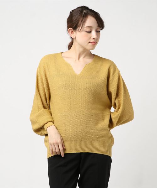 SpRay(スプレイ)の「【WEB限定】キーネックプルオーバー(ニット/セーター・レディース・ブラック/ベージュ/オフホワイト/カーキ/マスタード・FREE)」の11枚目の写真