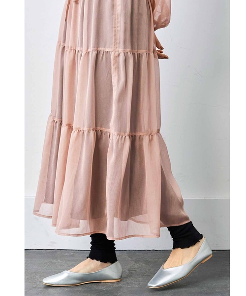 MEDE19F(メデジュウキュウ)の「MEDE19F Vカットバブーシュ(パンプス・レディース・ブラック/アイボリー/カーキ/シルバー・SMALL/MEDIUM/LARGE/X-LARGE)」の15枚目の写真