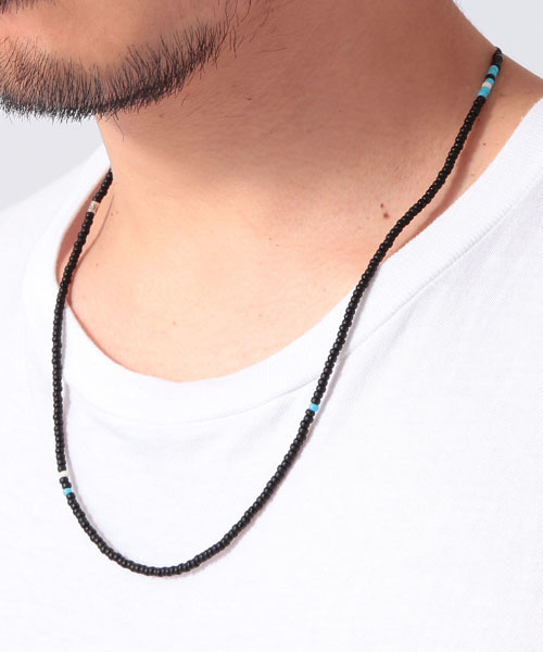 BEAMS(ビームス)の「ROSETTA PRAYER / ビーズ ネックレス(ネックレス・メンズ・ブラック/ネイビー/その他1・ONE SIZE)」の2枚目の写真