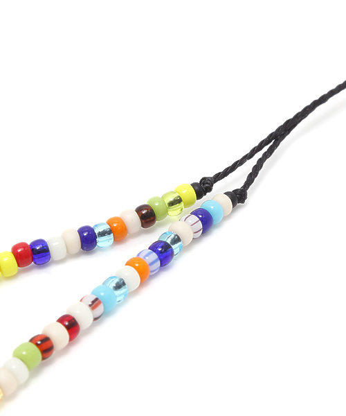 BEAMS(ビームス)の「ROSETTA PRAYER / ビーズ ネックレス(ネックレス・メンズ・ブラック/ネイビー/その他1・ONE SIZE)」の4枚目の写真