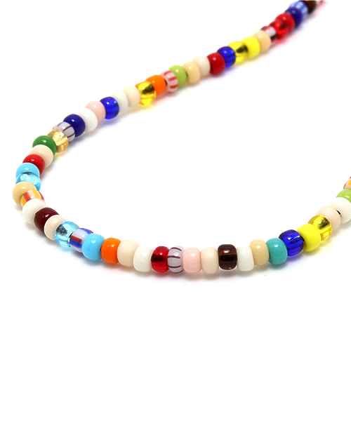 BEAMS(ビームス)の「ROSETTA PRAYER / ビーズ ネックレス(ネックレス・メンズ・ブラック/ネイビー/その他1・ONE SIZE)」の5枚目の写真