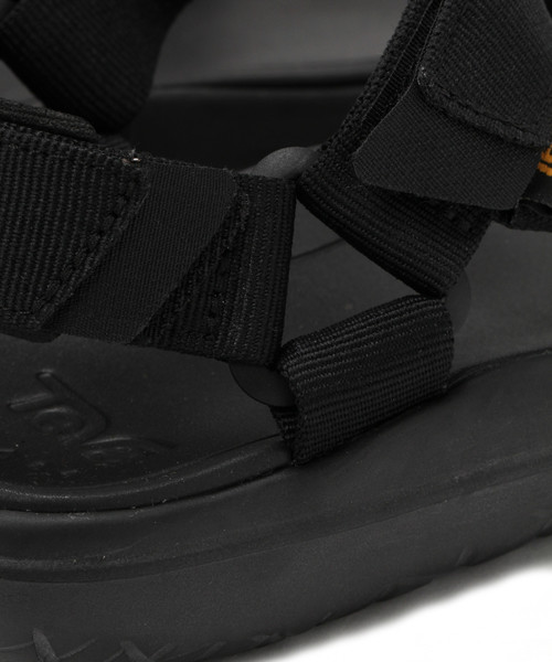 Teva（テバ）の「【TEVA/テバ】TERRA FLOAT[MEN] / LAKOLE（サンダル・メンズ・ブラック・MEDIUM/LARGE）」の7枚目の写真