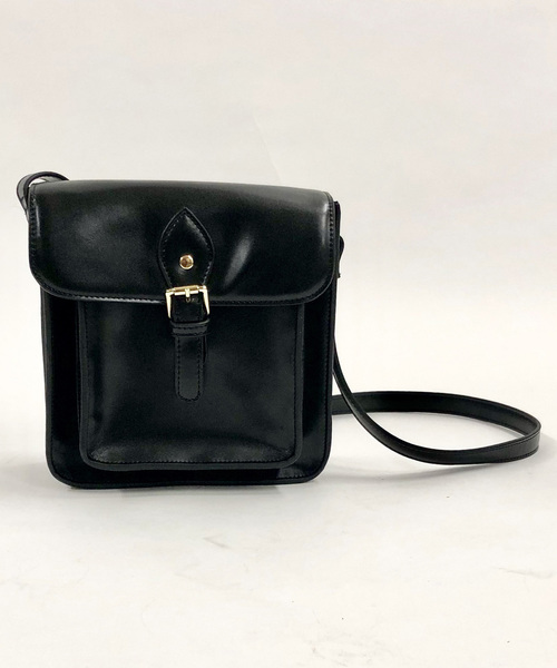 archives（アルシーヴ）の「合皮スクエアショルダー（ショルダーバッグ・レディース・ブラック/ブラウン/グリーン/ダークブラウン・MEDIUM）」の2枚目の写真