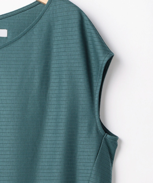 Tiara（ティアラ）の「ボートVネックリブトップス（Tシャツ/カットソー・レディース・ブラック/グリーン/グレー系その他・FREE）」の11枚目の写真