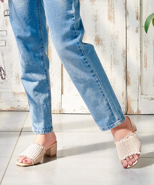 KOBE LETTUCE（コウベレタス）の「太チャンキーヒールメッシュ編みサンダル（サンダル・レディース・ホワイト/ベージュ系その他/キャメル・L/LL/M/S）」の16枚目の写真