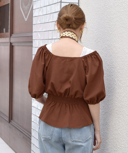 w closet（ダブルクローゼット）の「スカーフ付きスクエアネック前ボタン開きブラウス（シャツ/ブラウス・レディース・オフホワイト/ブラウン/ブラウン系その他/ブラック・FREE）」の18枚目の写真