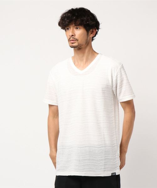 AZUL by moussy（アズールバイマウジー）の「ボーダータックVネックTシャツ BORDER TACK V/N T-SHIRT（Tシャツ/カットソー・メンズ・ホワイト/ブラック/ホワイト系その他・SMALL/X-LARGE/MEDIUM/LARGE/X-SMALL）」の17枚目の写真