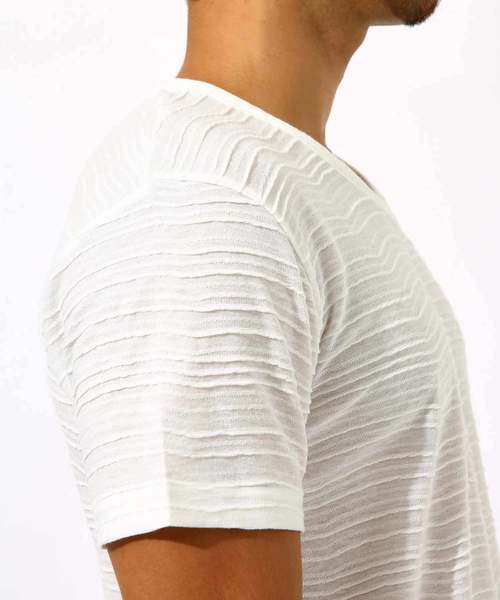 AZUL by moussy（アズールバイマウジー）の「ボーダータックVネックTシャツ BORDER TACK V/N T-SHIRT（Tシャツ/カットソー・メンズ・ホワイト/ブラック/ホワイト系その他・SMALL/X-LARGE/MEDIUM/LARGE/X-SMALL）」の10枚目の写真