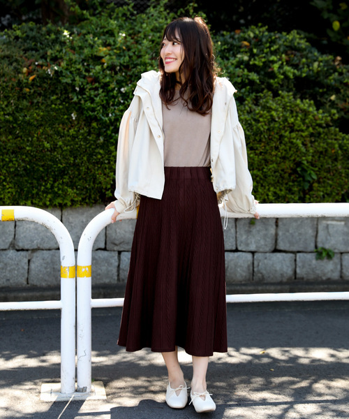 VANNIE U(ヴァニーユー)の「ボリュームスリーブマウンテンパーカー(マウンテンパーカー・レディース・ベージュ/カーキ/モカ・FREE)」の8枚目の写真