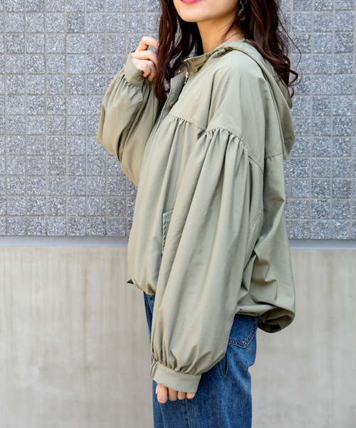 VANNIE U(ヴァニーユー)の「ボリュームスリーブマウンテンパーカー(マウンテンパーカー・レディース・ベージュ/カーキ/モカ・FREE)」の14枚目の写真