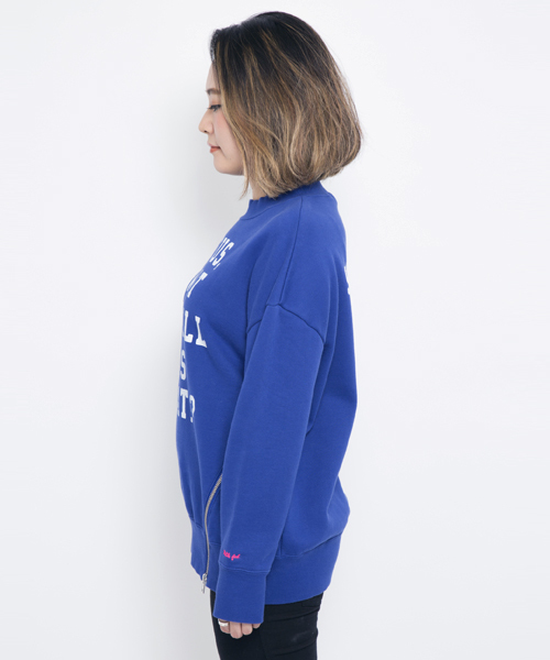 MILKFED.（ミルクフェド）の「SWEAT BIG TOP　（スウェットトップ/クルーネック/バックプリント有/ロゴ）（スウェット・レディース・ブラック/アッシュグレー/ブルー・SMALL/MEDIUM）」の4枚目の写真