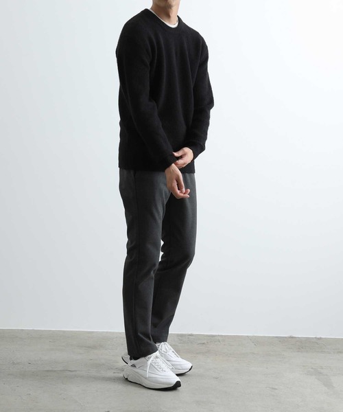 ADAM ET ROPE'(アダムエロペ)の「ヤク混 クルーネックニット(ニット/セーター・メンズ・ブラック/グレー系その他/キャメル/レッド系その他4・M/L)」の5枚目の写真