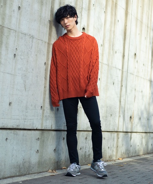 WEGO(ウィゴー)の「WEGO/サイドスリットアランビッグシルエットセーター(ニット/セーター・メンズ・ダークオレンジ/ホワイト/ブラック/ベージュ・MEDIUM/LARGE)」の18枚目の写真