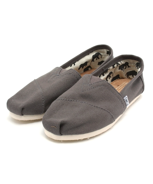TOMS（トムス）の「トムス ウィメンズ クラシックキャンバス スリッポン TOMS W CLSC Canvas（スニーカー・レディース・ネイビー/ブラック/アッシュ/レッド/オフホワイト/ベージュ/オレンジ/オリーブ/ブラウン/ライトブルー/パープル・23cm/24cm/23.5cm/24.5cm/22cm/22.5cm）」の4枚目の写真