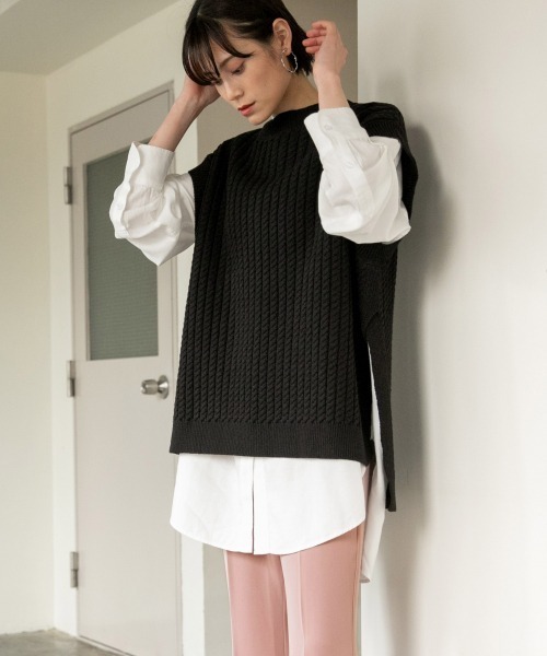 LOWRYS FARM（ローリーズファーム）の「ケーブルベスト　867315（ベスト・レディース・アイボリー/ブラック/グリーン/グレー・FREE）」の3枚目の写真