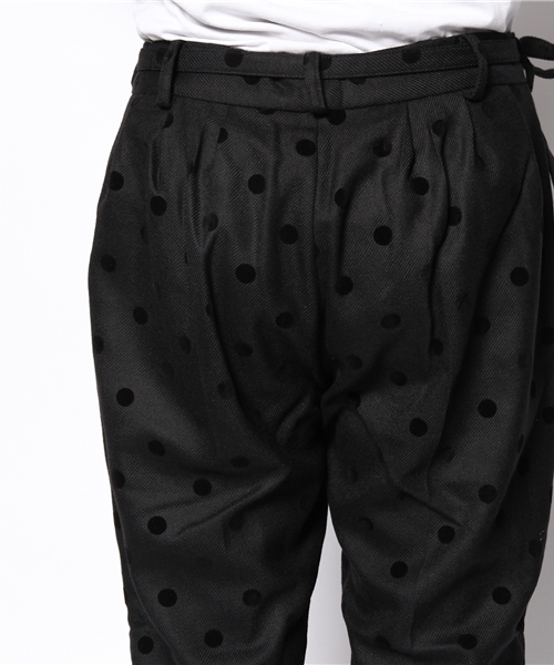 BEAMS BOY（ビームスボーイ）の「BEAMS BOY / フロッキー ドット グルカ スラックス（スラックス・レディース・ブラック/ネイビー・ONE SIZE）」の6枚目の写真