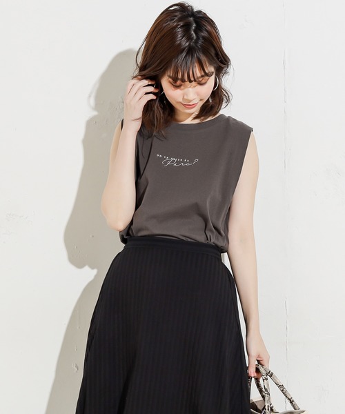 natural couture(ナチュラルクチュール)の「ちびロゴノースリT(Tシャツ/カットソー・レディース・オフホワイト/ミント/モカ/スミクロ・FREE)」の13枚目の写真