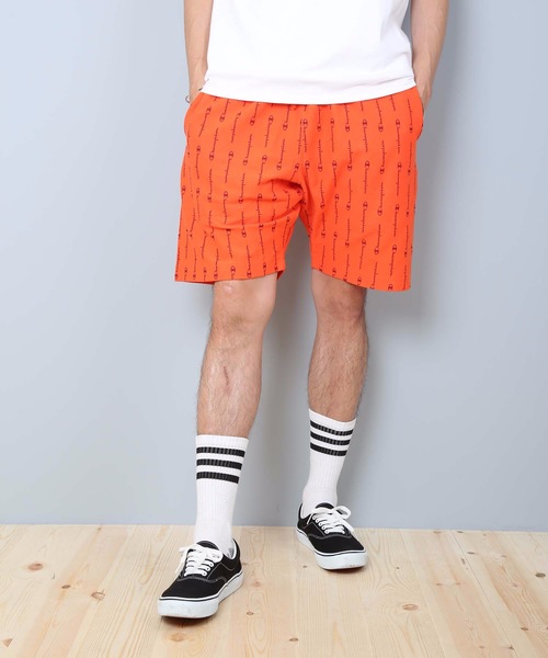 Champion(チャンピオン)の「【CHAMPION/チャンピオン】総柄リバースウイーブショーツ C3-R511 ゆったりとしたシルエット(スウェットパンツ・メンズ・ホワイト/オレンジ/ダークグリーン/ネイビー・LARGE/MEDIUM/X-LARGE)」の4枚目の写真