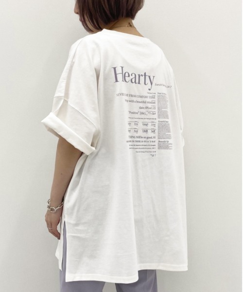 apres jour mignon(アプレジュールミニョン)の「アソートスリットBIGTシャツ4【ZOZOTOWN限定アイテム】(Tシャツ/カットソー・レディース・ホワイト/ホワイト系その他/その他/ライトホワイト/パープル/チャコールグレー/カーキ/パープル系その他/ホワイト系その他2/オレンジ系その他/グリーン系その他/オフホワイト/ダークブルー/ブラック・フリー)」の4枚目の写真