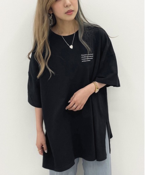 apres jour mignon(アプレジュールミニョン)の「アソートスリットBIGTシャツ4【ZOZOTOWN限定アイテム】(Tシャツ/カットソー・レディース・ホワイト/ホワイト系その他/その他/ライトホワイト/パープル/チャコールグレー/カーキ/パープル系その他/ホワイト系その他2/オレンジ系その他/グリーン系その他/オフホワイト/ダークブルー/ブラック・フリー)」の17枚目の写真