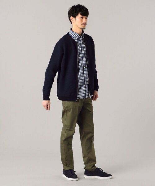 SHIPS（シップス）の「SHIPS: 撥水加工 スリム ストレッチ チノパンツ（チノパンツ・メンズ・ブラック/ベージュ/オリーブ/ネイビー・SMALL/MEDIUM/LARGE/X-LARGE）」の20枚目の写真