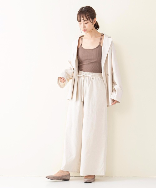 INNOCENT BLUE(イノセントブルー)の「【innocent blue/イノセントブルー】バックレースカップ付キャミソール 肉感ストレッチテレコリブ使用(タンクトップ・レディース・ブラック/ベージュ/オフホワイト/ライトブラウン・MEDIUM)」の16枚目の写真