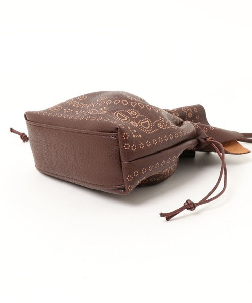 Ambre Neige（アンブルネージュ）の「ペイズリー柄 巾着バック／【WEB/EC限定商品】（ショルダーバッグ・レディース・ダークブラウン/ライトグリーン/ライトブラウン/ブラック・FREE）」の11枚目の写真