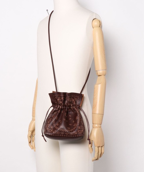 Ambre Neige（アンブルネージュ）の「ペイズリー柄 巾着バック／【WEB/EC限定商品】（ショルダーバッグ・レディース・ダークブラウン/ライトグリーン/ライトブラウン/ブラック・FREE）」の12枚目の写真